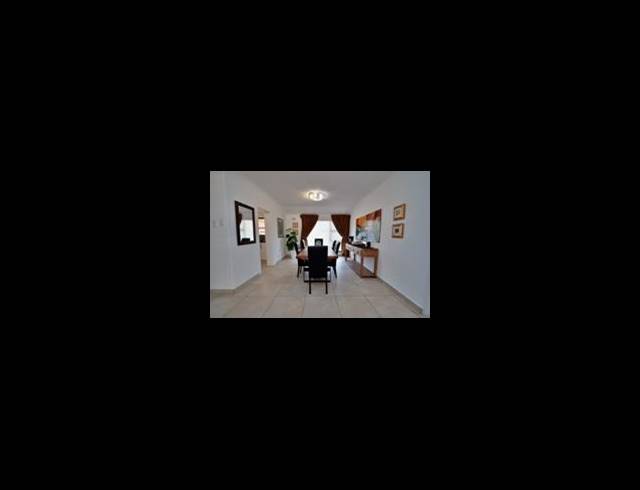 3 bed property to rent in DUYNEFONTEIN